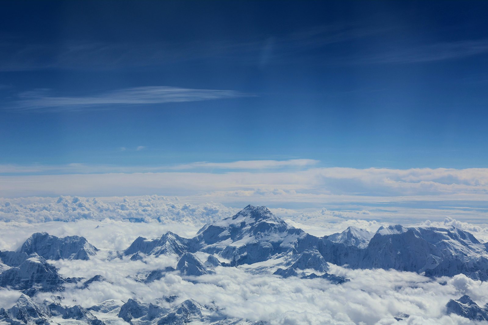 Mount Everest peak view in Nepal