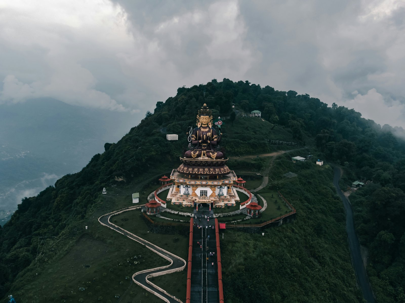 Pelling Taxi Tour Package 2 Nights 3 Days from NJP