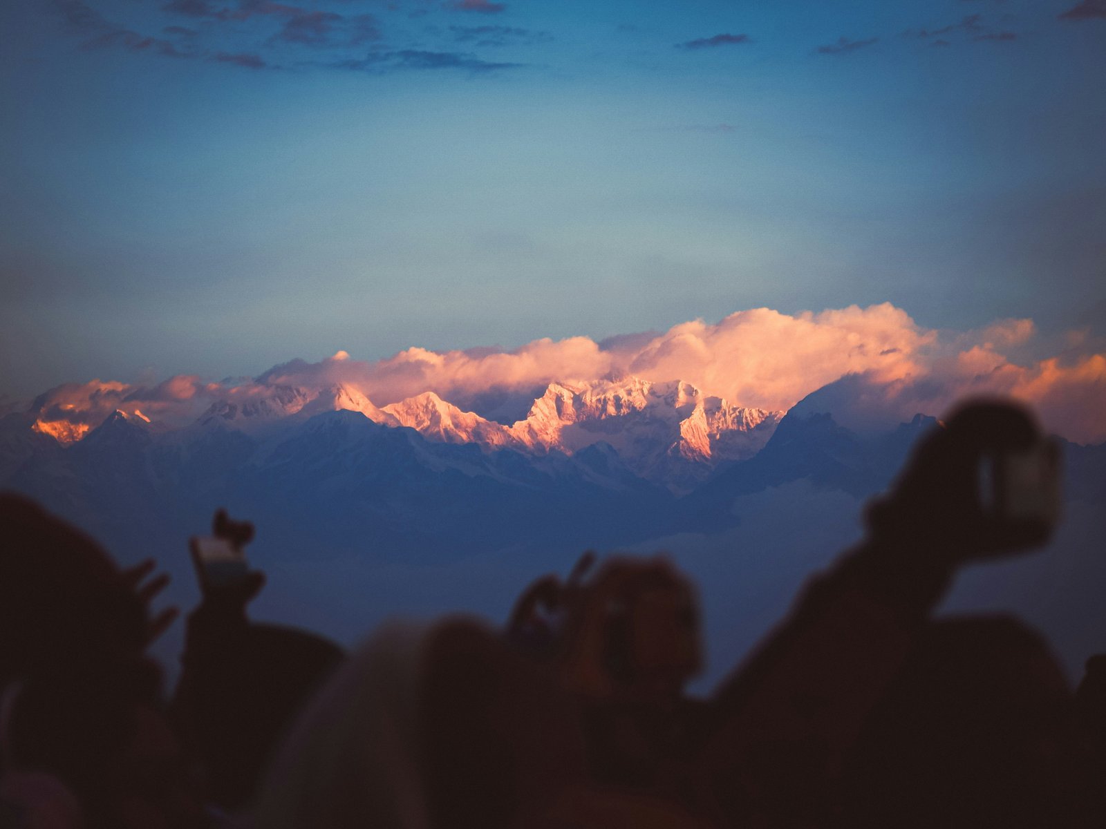 Darjeeling Tiger Hill Taxi Package 2 Nights 3 Days